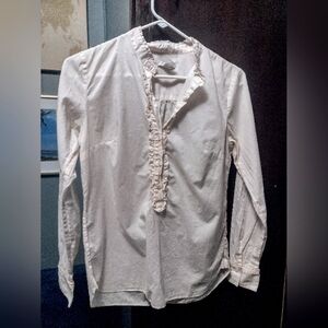 J Crew 100% cotton Women's popover blouse. Size xs